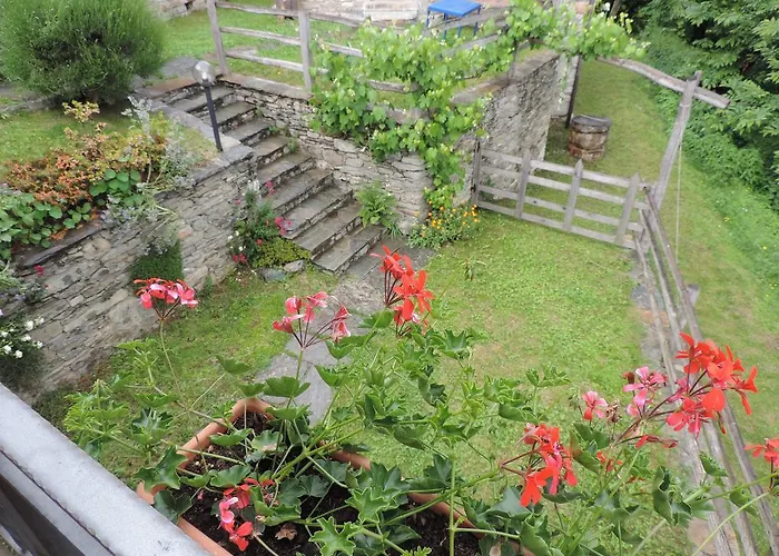 Zertin Vakantieboerderij Gravedona