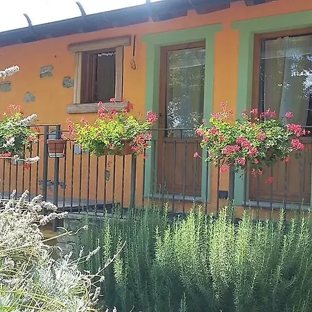 Zertin Farmház Gravedona